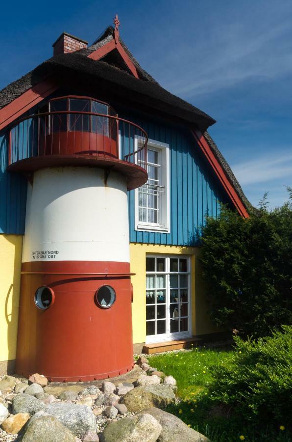 "Leuchtturmhaus" By Ferienhaus Strandgut Born Exteriör bild